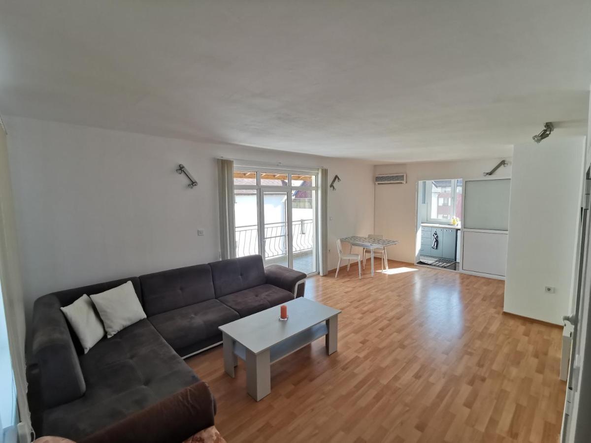 4Th Floor Apartment Бургас Екстериор снимка